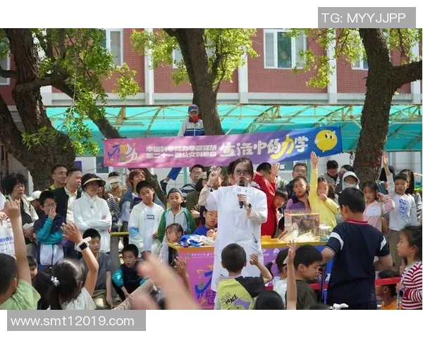 黄芳的足球人生深度对话探索她的成长与梦想之路